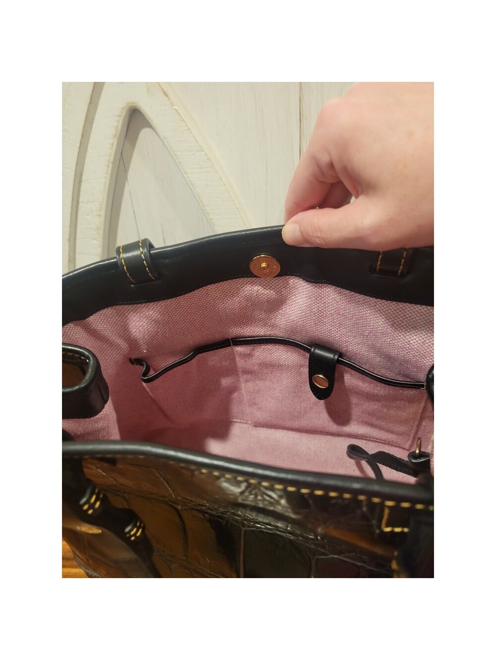 Dooney & Bourke Tassel Satchel Croco-Embossed Leather Black Bag Purse NICE - Picture 12 of 15